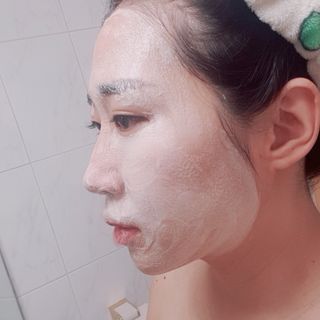 헤어플러스 콴디 플러피 클라우드 버블 팩 클렌저 — 5점을 준 리뷰어가 2021년 4월 올린 사용 사진