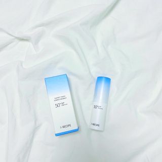 아이레시피 워터리터치 에센스 선 밤 [SPF50+/PA++++] — 4.5점을 준 리뷰어가 2023년 3월 올린 사용 사진