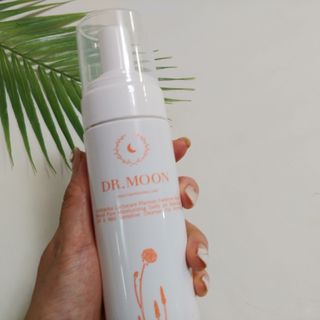 MF프리 [닥터문] 유산균 락토케어 질경초 여성청결제 200ml (폼타입) — 4점을 준 리뷰어가 2022년 9월 올린 사용 사진