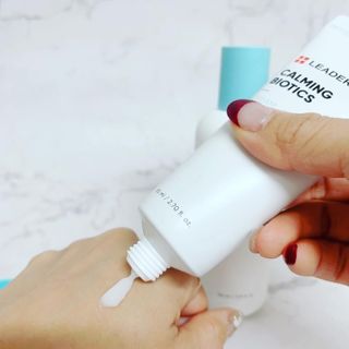 리더스코스메틱 리더스 카밍 바이오틱스 #1등 진정 기획세트 [에센스 워터150ml + 크림 마스크80ml] — 5점을 준 리뷰어가 2022년 9월 올린 사용 사진