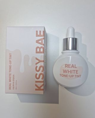 KISSY BAE 키시베이 키시베이 리얼화이트 톤업틴트 — 5점을 준 리뷰어가 2021년 7월 올린 사용 사진