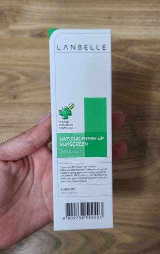 랑벨 내츄럴 프레시 업 선크림 75ml — 5점을 준 리뷰어가 2022년 5월 올린 사용 사진