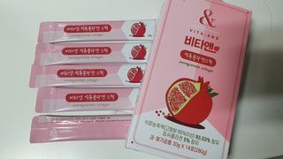 비타앤 석류콜라겐스틱 — 5점을 준 리뷰어가 2021년 5월 올린 사용 사진