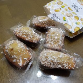 [메종콜리브리] 프랑스 마들렌 메종콜리브리 레몬 마들렌 2팩 — 4점을 준 리뷰어가 2021년 11월 올린 사용 사진