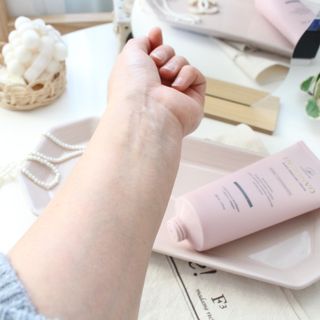 오투에니원 인컨보 바디 퍼퓸 크림 200ml — 5점을 준 리뷰어가 2022년 12월 올린 사용 사진