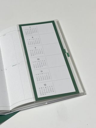 리훈 2024다이어리 아이라이크 모눈다이어리 — 5점을 준 리뷰어가 2023년 9월 올린 사용 사진