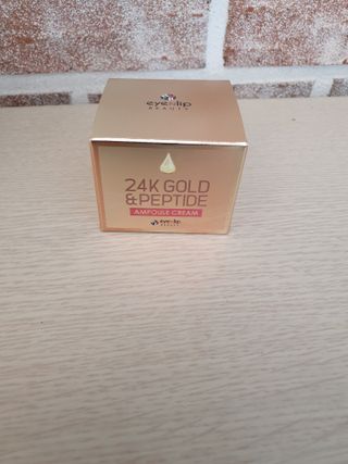 아이앤립 / EYENLIP 아이앤립 24K 골드 N 펩타이드 앰플 크림 — 5점을 준 리뷰어가 2021년 6월 올린 사용 사진