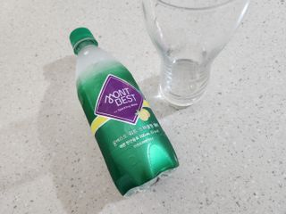 몽베스트 Montbest with Sparkling water Lemon OR Lime 20병(랜덤) — 5점을 준 리뷰어가 2023년 3월 올린 사용 사진