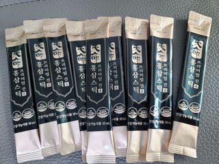 헬스업_천명진프리미엄홍삼스틱_10ml x 30포 — 5점을 준 리뷰어가 2021년 2월 올린 사용 사진