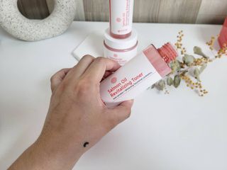 아이앤립 / EYENLIP 아이앤립 연어오일 리바이탈라이징 토너+앰플+크림 3종 세트 — 4점을 준 리뷰어가 2021년 6월 올린 사용 사진