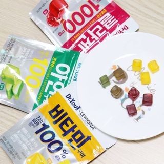 닥터유구미 닥터유 콜라겐 비타민 아연 구미 — 5점을 준 리뷰어가 2021년 6월 올린 사용 사진
