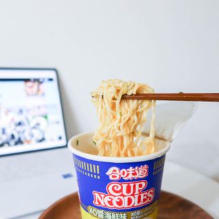 NISSIN 닛신 컵누들  4종 - 씨푸드오리지날, 씨푸드 스파이시, 씨푸드 커리, 씨푸드 XO소스 — 5점을 준 리뷰어가 2022년 1월 올린 사용 사진