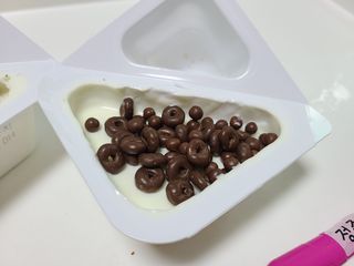 매일바이오 토핑요거트 — 5점을 준 리뷰어가 2021년 5월 올린 사용 사진
