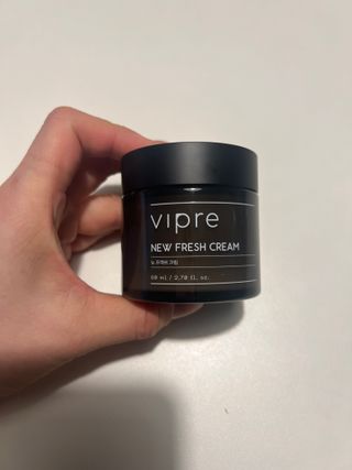 비프리코스메틱 뉴 프레쉬 크림 80ml — 4점을 준 리뷰어가 2023년 3월 올린 사용 사진
