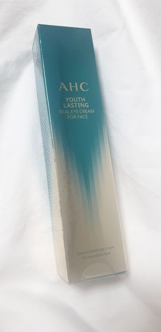 [NEW 탄력유턴 아이크림] AHC 유스 래스팅 리얼 아이크림 포 페이스 — 5점을 준 리뷰어가 2021년 3월 올린 사용 사진