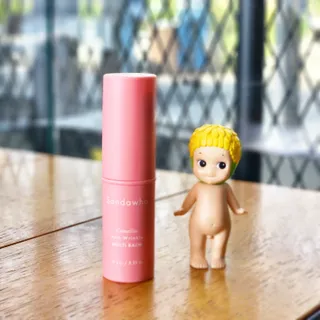 스킨큐어 산다화 카멜리아 안티 링클 멀티밤 — 5점을 준 리뷰어가 2022년 4월 올린 사용 사진