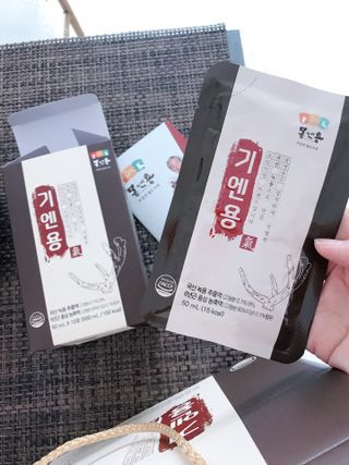 [몸엔용] 무더운 날씨에 국산녹용 기엔용으로 몸보신 50ml x 30포 — 5점을 준 리뷰어가 2021년 6월 올린 사용 사진