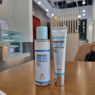 조아산코스메틱 승비 에센스 프리아포 오리엔탈 허브 크림 + 승비 에센스 프리아포 오리엔탈 허브 스킨 SET — 5점을 준 리뷰어가 2022년 5월 올린 사용 사진