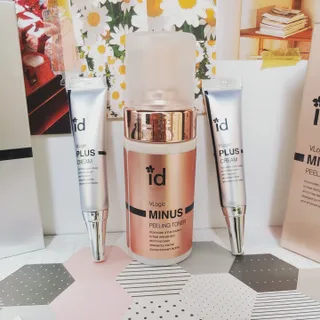 아이디플라코스메틱 아이디 브이로직 플러스 크림 15ml X 4EA — 4점을 준 리뷰어가 2022년 2월 올린 사용 사진