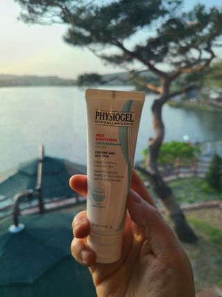 피지오겔 레드수딩 시카밸런스 크림 50ml — 5점을 준 리뷰어가 2022년 4월 올린 사용 사진