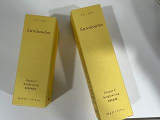 산다화 비타민C 화이트닝 크림 — 5점을 준 리뷰어가 2023년 10월 올린 사용 사진