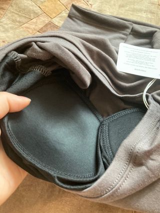 아르보노브라 아르보노 10color 데일리 반팔 노브라티 — 5점을 준 리뷰어가 2022년 5월 올린 사용 사진