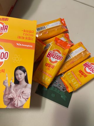 광동제약 [광동] 비타500데일리스틱 70포X2개 + 뚱랑이엽서 + 쇼핑백 증정 — 5점을 준 리뷰어가 2022년 1월 올린 사용 사진