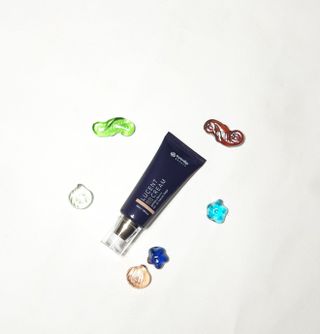 아이앤립 / EYENLIP 아이앤립 루센트 비비크림 2 Color — 4.5점을 준 리뷰어가 2021년 6월 올린 사용 사진
