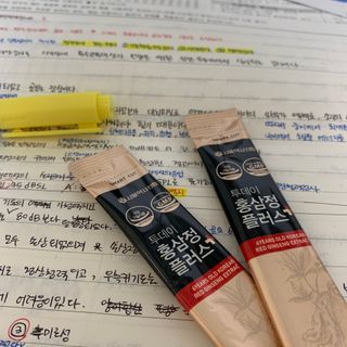서울약사신협_투데이홍삼정플러스스틱_10g x 60포 — 5점을 준 리뷰어가 2021년 7월 올린 사용 사진
