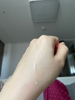 오투에니원 갈락토미세스 리바이탈라이징 프리미엄 화이트닝 에센스 50ml — 4.5점을 준 리뷰어가 2023년 3월 올린 사용 사진