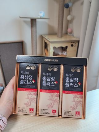 서울약사신협_투데이홍삼정플러스스틱_10g x 30포 — 5점을 준 리뷰어가 2021년 5월 올린 사용 사진