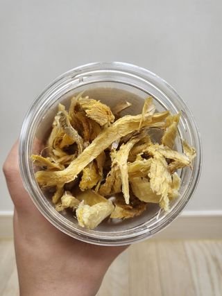 [펫시밀] 원물그대로 강원도 인제군 용대리 무염황태채 60g 강아지 고양이 프리미엄 수제간식 — 5점을 준 리뷰어가 2023년 11월 올린 사용 사진