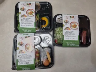 참살이도시락 작심삼일 샐러드도시락 3개 맛보기 새벽배송 또는 택배배송 — 5점을 준 리뷰어가 2021년 8월 올린 사용 사진