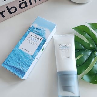 [스킨1004] 마다가스카르 센텔라 히알루-시카 워터핏 선세럼 50ml — 5점을 준 리뷰어가 2024년 5월 올린 사용 사진