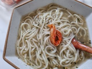 [한면원] 잔치국수 2인분 — 5점을 준 리뷰어가 2022년 7월 올린 사용 사진