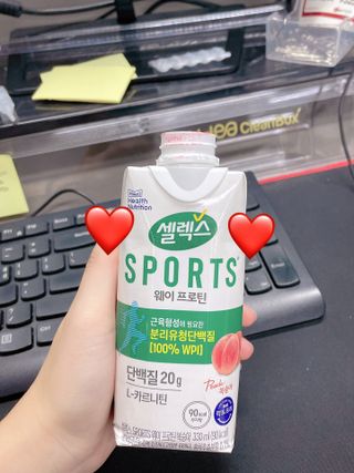 셀렉스스포츠 셀렉스 스포츠 웨이 프로틴 복숭아_ 330ml x 12팩 — 5점을 준 리뷰어가 2021년 10월 올린 사용 사진