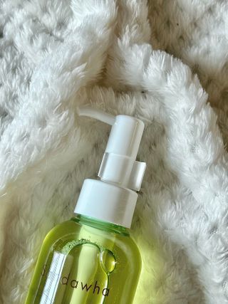 스킨큐어 산다화 순한 클렌징 동백 오일 200ml — 4점을 준 리뷰어가 2023년 12월 올린 사용 사진