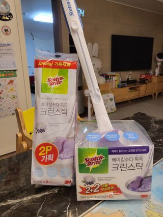 3M 스카치브라이트 크린스틱 베이킹소다 핸들 + 리필 9입 + 캐디증정 — 5점을 준 리뷰어가 2023년 9월 올린 사용 사진