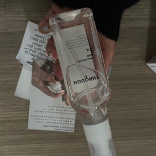 싱크스루 히알루론산 (think THROUGH HYALURONIC ACID Complex-2) — 4점을 준 리뷰어가 2022년 10월 올린 사용 사진