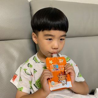 [몸엔용] 아이가 먹는 달콤 국산녹용 키엔용 비타  80ml x 10포 — 5점을 준 리뷰어가 2021년 7월 올린 사용 사진