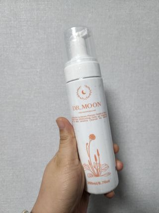 MF프리 [닥터문] 유산균 락토케어 질경초 여성청결제 200ml (폼타입) — 5점을 준 리뷰어가 2022년 6월 올린 사용 사진