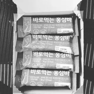 씨알푸드 건강기능식품 6년근 홍삼 함유, 바로먹는 홍삼바 30g 12개입 — 5점을 준 리뷰어가 2022년 3월 올린 사용 사진