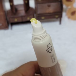 [후르디아] 올리브영 착한보습 비건 립버터 2종 — 5점을 준 리뷰어가 2021년 10월 올린 사용 사진