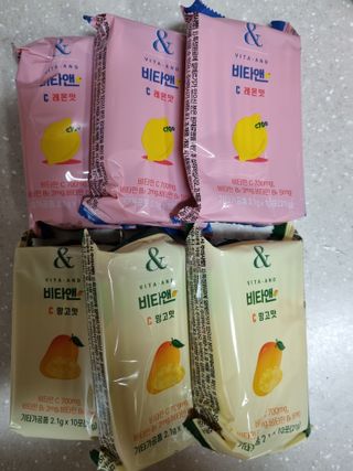비타앤C 레몬맛, 망고맛 — 5점을 준 리뷰어가 2021년 8월 올린 사용 사진