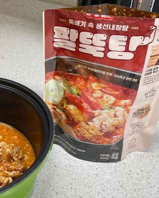 소담스퀘어 상암 궁중해물탕조씨집 백년가게 조씨집 팔뚝탕1인분550g — 2.5점을 준 리뷰어가 2022년 12월 올린 사용 사진