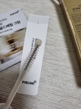 피부미 골드베릴 아이래쉬 앰플 10ml — 5점을 준 리뷰어가 2021년 9월 올린 사용 사진