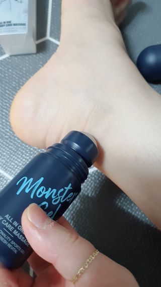 [바록스] 류현진 올인원 바디릴렉싱 몬스터겔 50ml — 5점을 준 리뷰어가 2021년 4월 올린 사용 사진