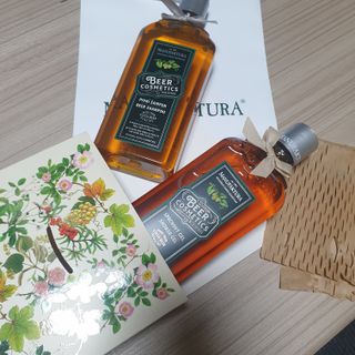 체코 비건화장품 마뉴팍투라 향좋은 천연 맥주샴푸 맥주샤워젤 — 5점을 준 리뷰어가 2022년 5월 올린 사용 사진