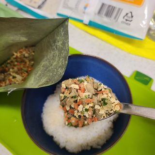 해풀잎 누구나 김밥*1ea [(혼합야채 35g *1ea,  김밥김 (5g, 5ea),  양념간장 (6g, 5ea), 참기름(5g, 2ea)] — 5점을 준 리뷰어가 2022년 7월 올린 사용 사진