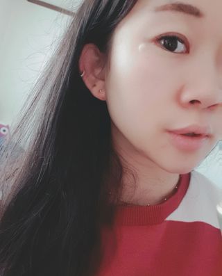 [NEW 탄력유턴 아이크림] AHC 유스 래스팅 리얼 아이크림 포 페이스 — 5점을 준 리뷰어가 2021년 2월 올린 사용 사진